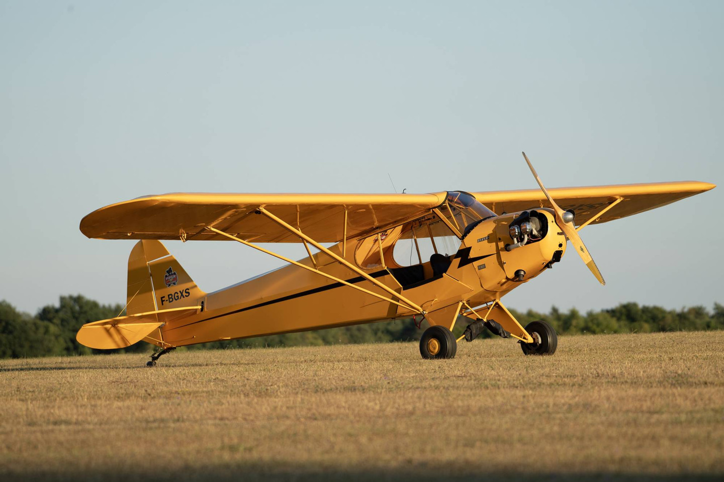 F-BGXS 1